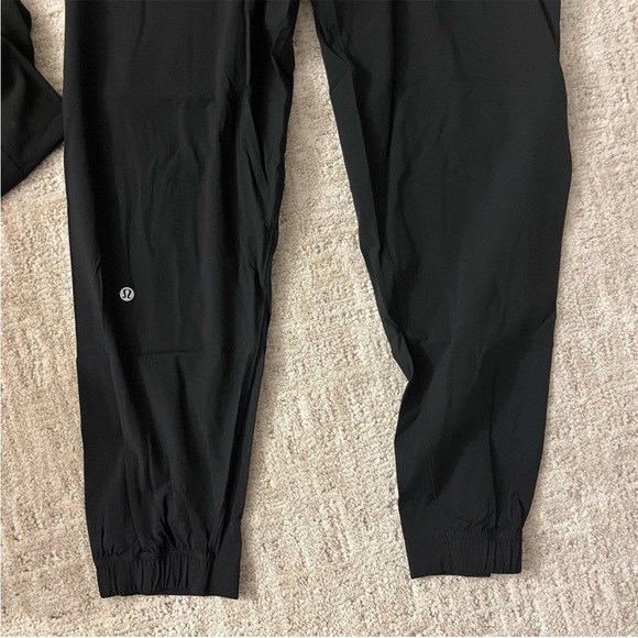 Lululemon black license to train high rise pants NEW - Picture 8 of 9